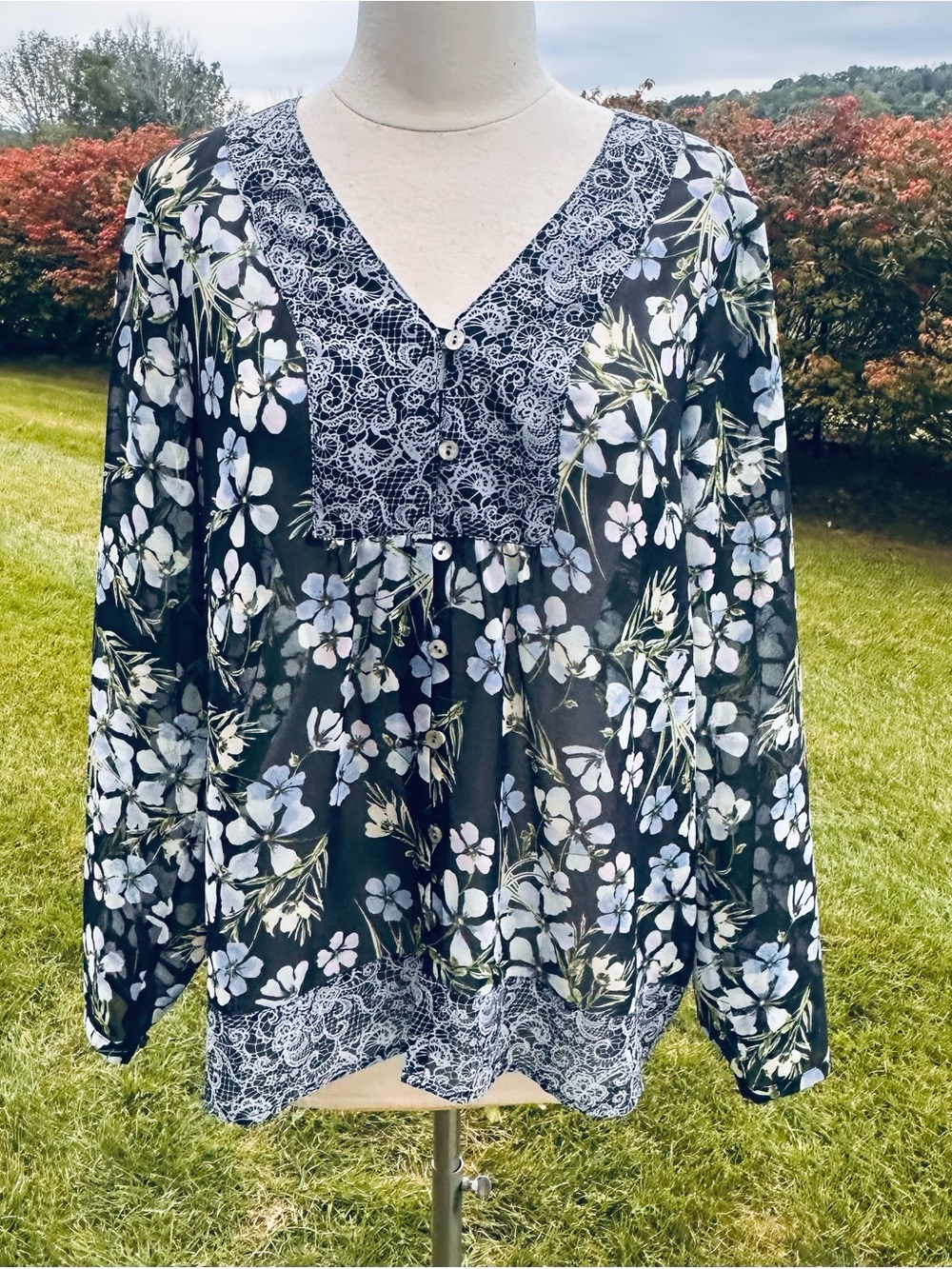 J. Jill Floral Lace Print Button Front Blouse